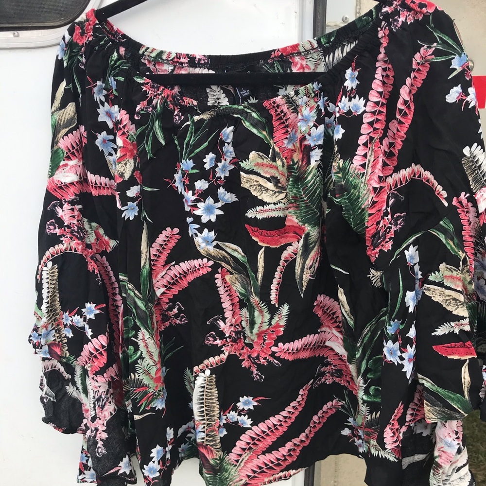 Blouse - Picture 2 of 6